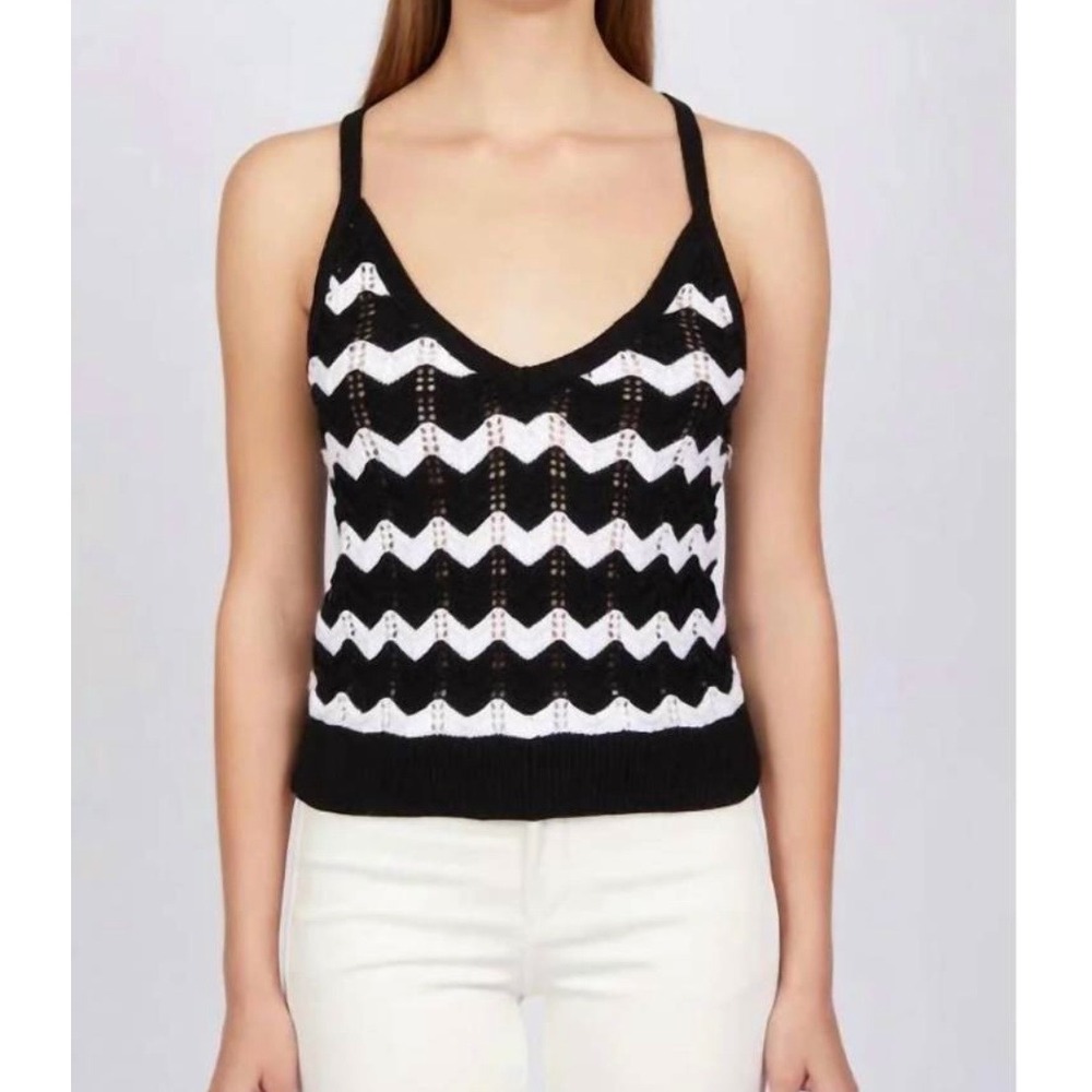 NWT 525 America Womens Izzie Chevron Stripe Tank Medium ZigZag Crochet Coastal